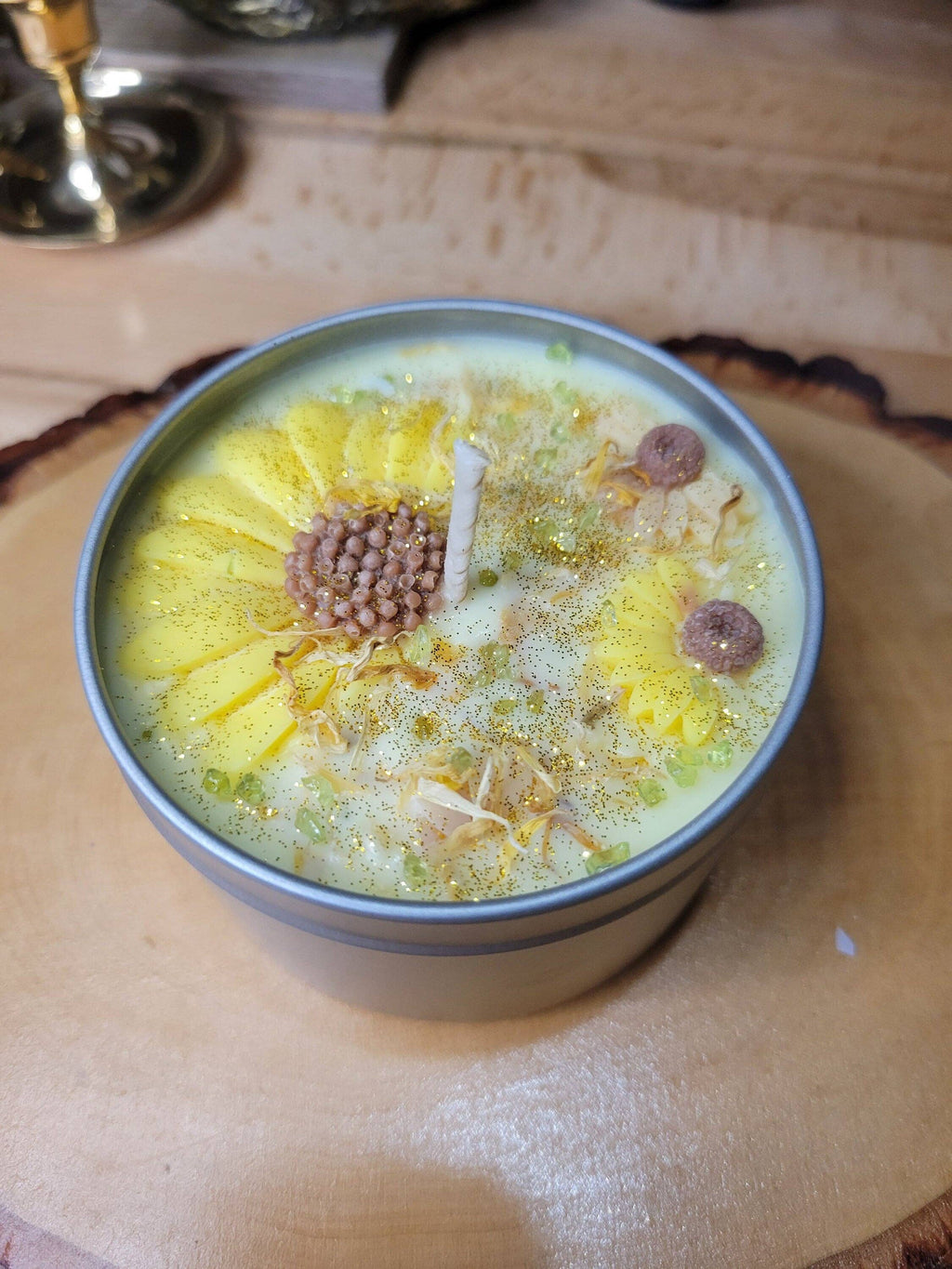 Sunflower Wax Candle with Crystals and Flowers, Soy Sunflower Candle Gift for Her Soy Candles